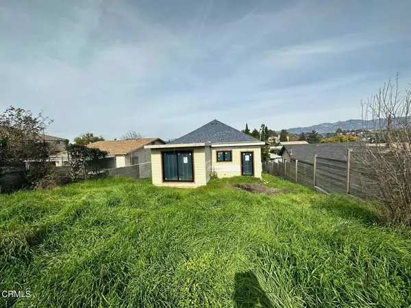 5206 Raphael St, Los Angeles, CA 90042-3237