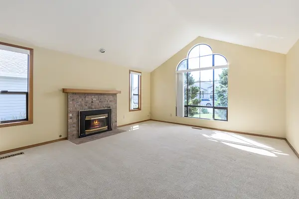 15209 NE Summerplace Dr, Portland, OR 97230-8270