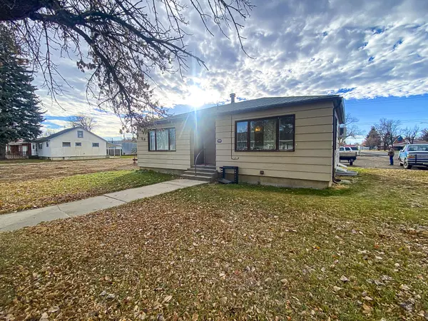243 S 2nd St W, Malta, MT 59538-9115