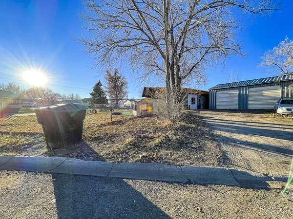 15 S 12th St E, Malta, MT 59538-9005