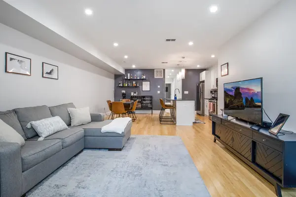 2221 M St NE #101, Washington, DC 20002-2058