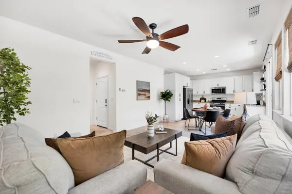 3909 Purple Finch Ln, Modesto, CA 95355-8515