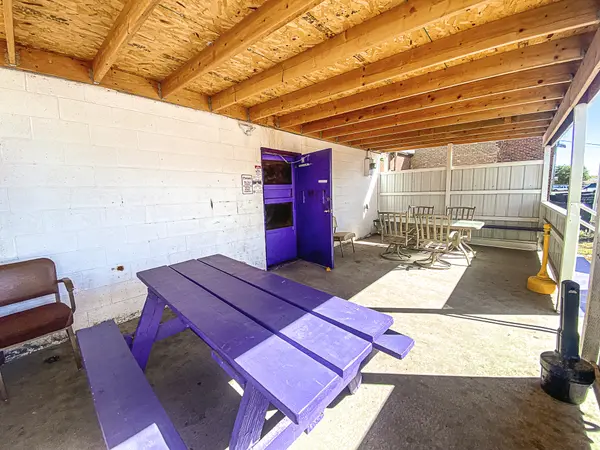 429 1st Ave N, Glasgow, MT 59230