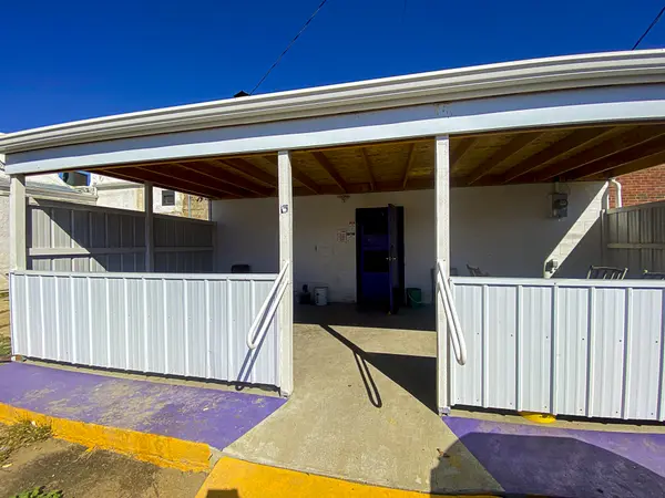 429 1st Ave N, Glasgow, MT 59230