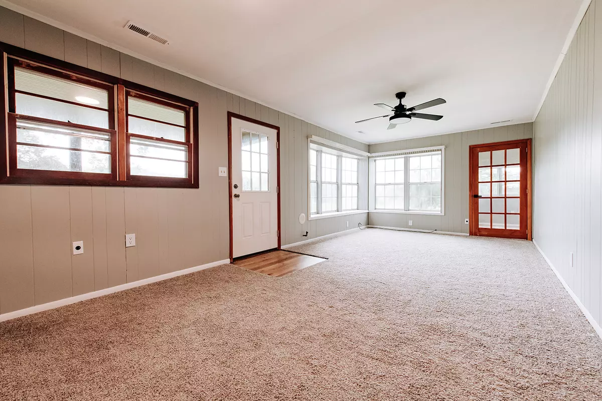 Spring City, TN 37381-5630,1971 Muddy Creek Rd