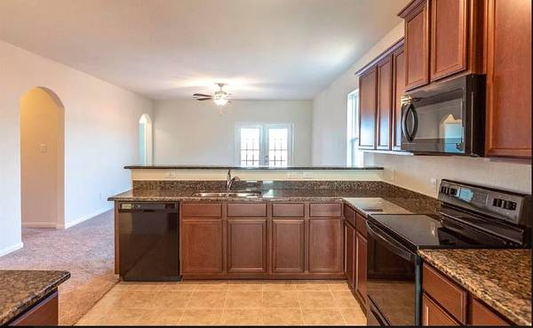 220 Elm Patch Dr, Katy, TX 77493-3798