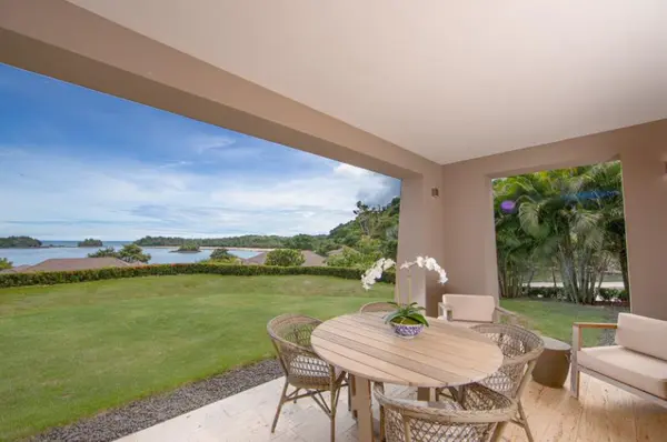 Pearl island