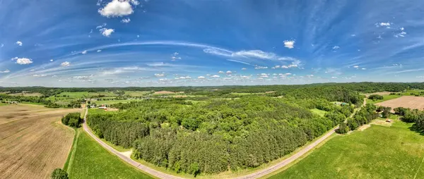 W16261 Kraemer Rd, Ettrick, WI 54627-8213