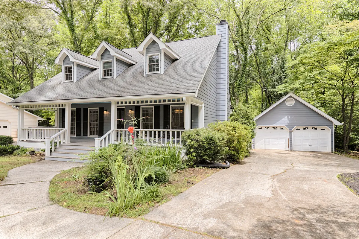 4227 Arbor Club Dr, Marietta, GA 30066-2247