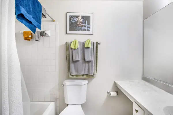 13115 Country Ridge Dr, Germantown, MD 20874-1128