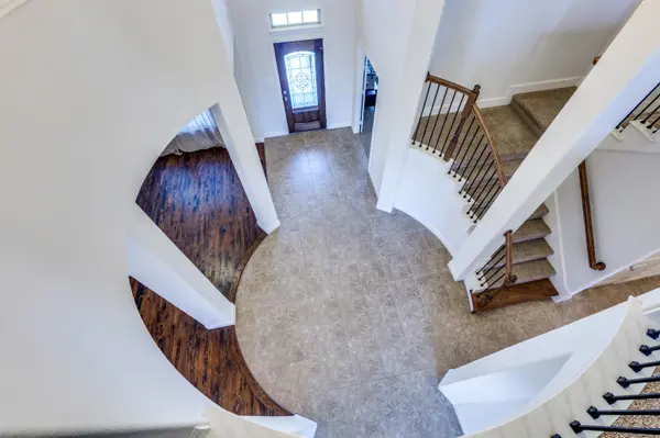 2513 Trailhead Dr, Fort Worth, TX 76177-2142