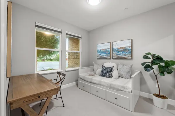 860 E Duane Ave #9, Sunnyvale, CA 94085-3396