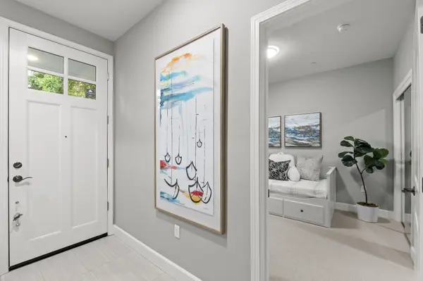 860 E Duane Ave #9, Sunnyvale, CA 94085-3396