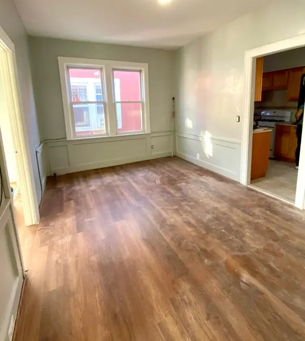 473 E 94th St, Brooklyn, NY 11212-1620