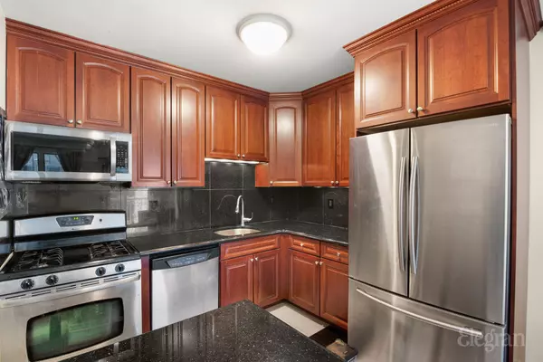 New York, NY 10035,23 East 128th Street #4-R