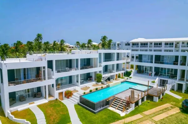 Cabarete, Encuentro,