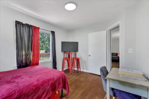 5337 Yecker Ave, Kansas City, KS 66104-2363