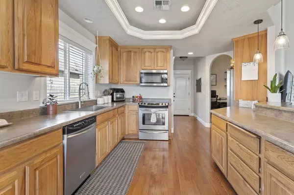 Grants Pass, OR 97526-8321,142 Hudson Ln