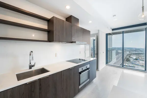 16 Bonnycastle St #2007, Toronto, ON M5A 0C9