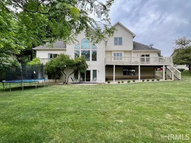 11103 Clarewood Ct, Fort Wayne, IN 46814
