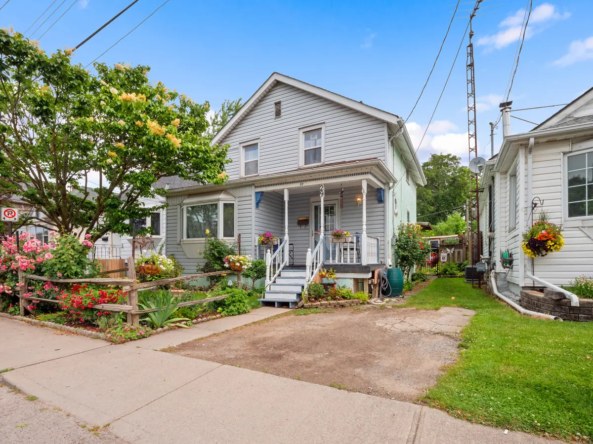 29 HERRICK Avenue, St. Catharines, ON L2P 2S6