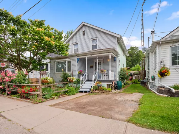 29 HERRICK Avenue, St. Catharines, ON L2P 2S6