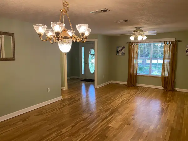 4238 Lancaster Dr, Niceville, FL 32578-4500