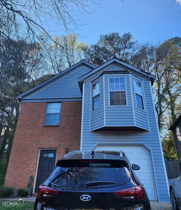 850 Churchill Ct, Stone Mountain, GA 30083-6041