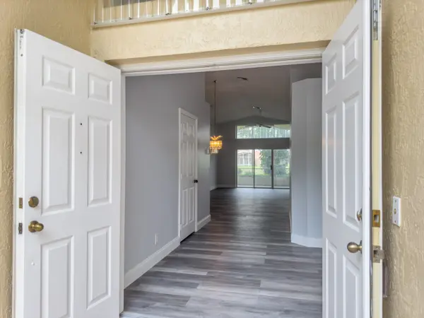 7243 Modena Dr, Boynton Beach, FL 33437-6070