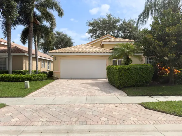 7243 Modena Dr, Boynton Beach, FL 33437-6070