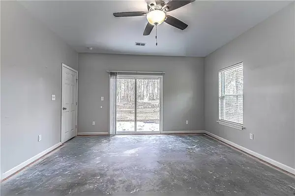 70 Cedar Ct, Covington, GA 30014-3629