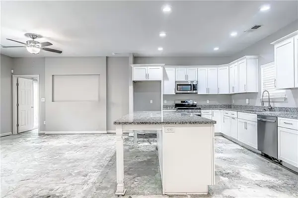 70 Cedar Ct, Covington, GA 30014-3629