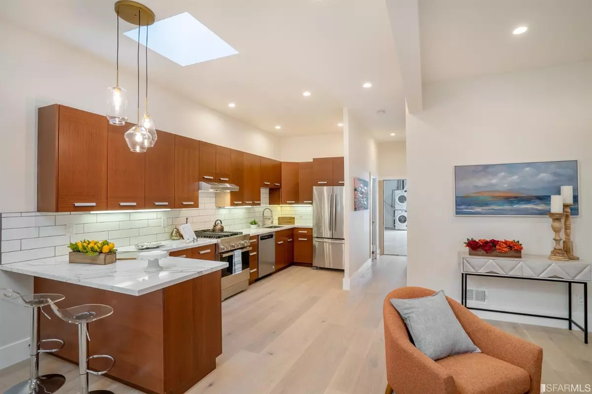 San Francisco, CA 94110,30 Cunningham Place