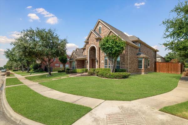 4349 Rubery Dr, Carrollton, TX 75010-1149