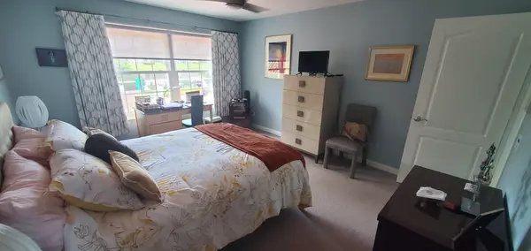 Camminare Dr, Sarasota, FL 34238