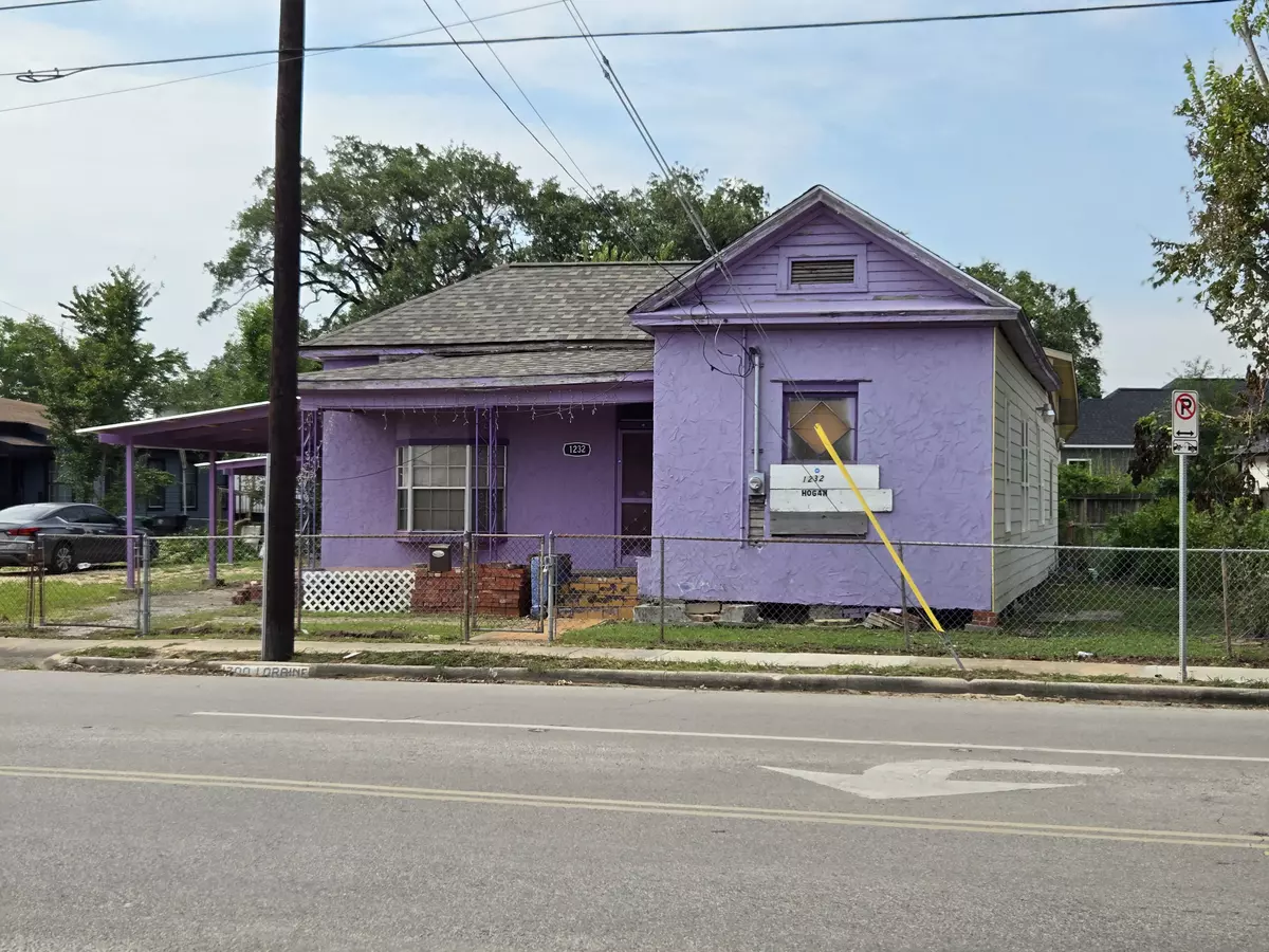 Houston, TX 77009-8643,1232 Hogan St