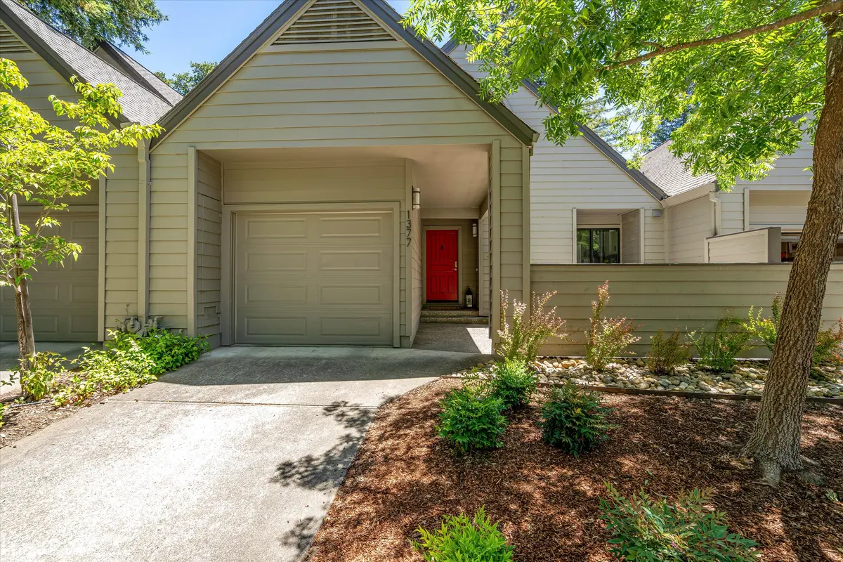 1377 Saint James Drive, St. Helena, CA 94574