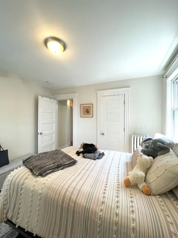 69 Montebello Rd #3, Jamaica Plain, MA 02130-3063