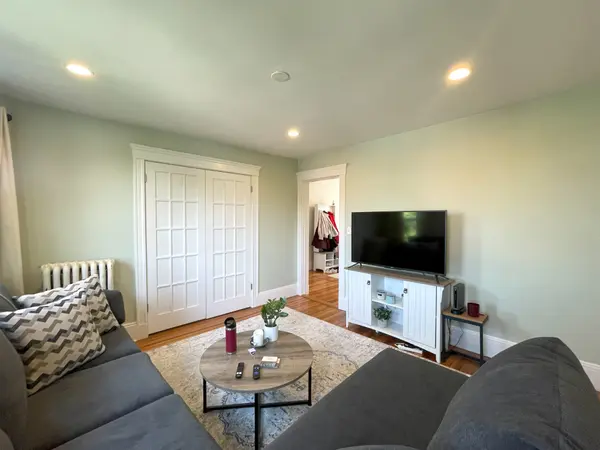 69 Montebello Rd #3, Jamaica Plain, MA 02130-3063