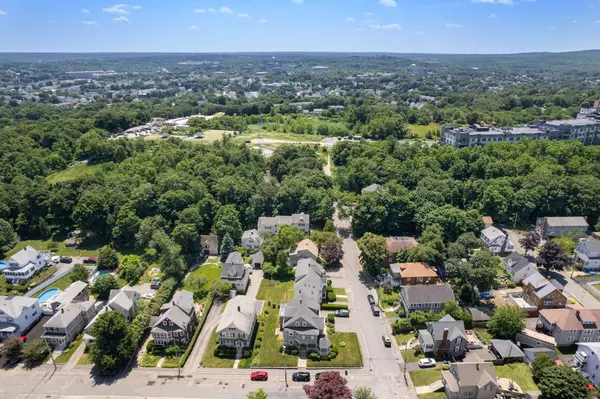 23 Cranch St Quincy, MA 02169-1884