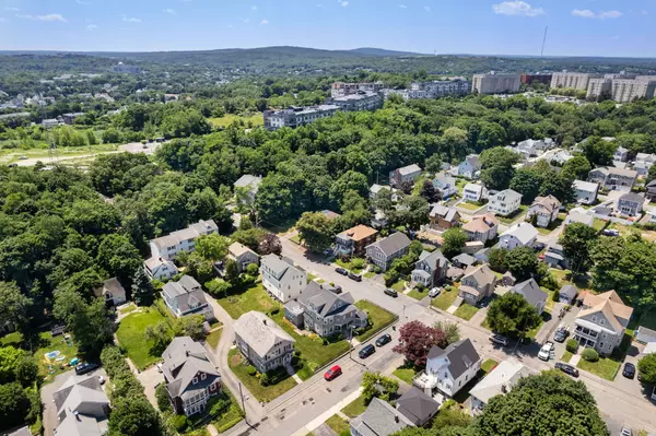 23 Cranch St Quincy, MA 02169-1884