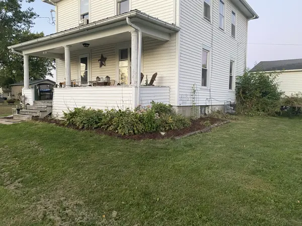 308 Pearl St, Warren, IL 61087-9321