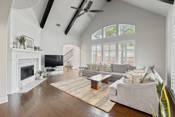 1940 Foxborough Trl, Flower Mound, TX 75028-8269