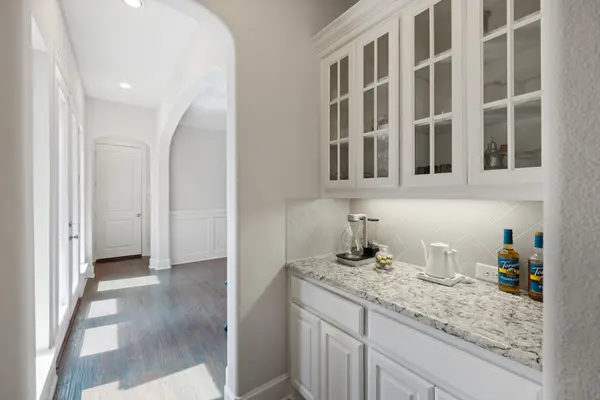 1940 Foxborough Trl, Flower Mound, TX 75028-8269
