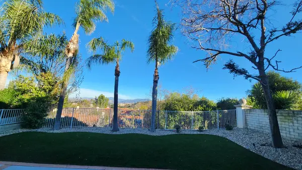 25308 Joyce Pl, Stevenson Ranch, CA 91381-1514