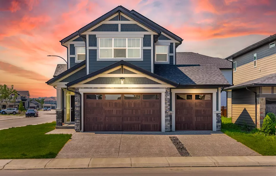 57 Legacy Woods Cir SE, Calgary, AB T2X