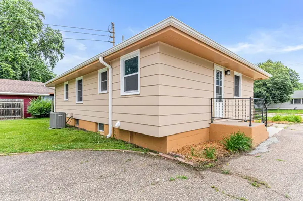 5733 Orchard Ave N, Crystal, MN 55429-2824