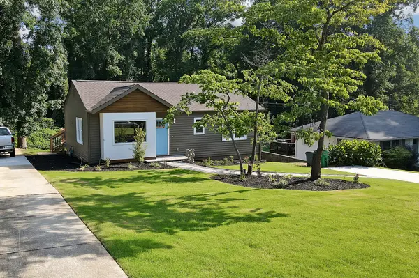 3406 Bennington Dr, Decatur, GA 30032-2560