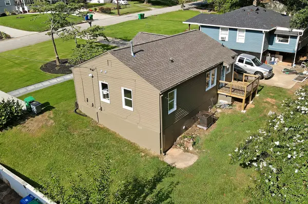 3406 Bennington Dr, Decatur, GA 30032-2560