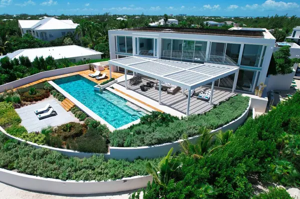32 Prince Of Wales Drive, Turks & Caicos,
